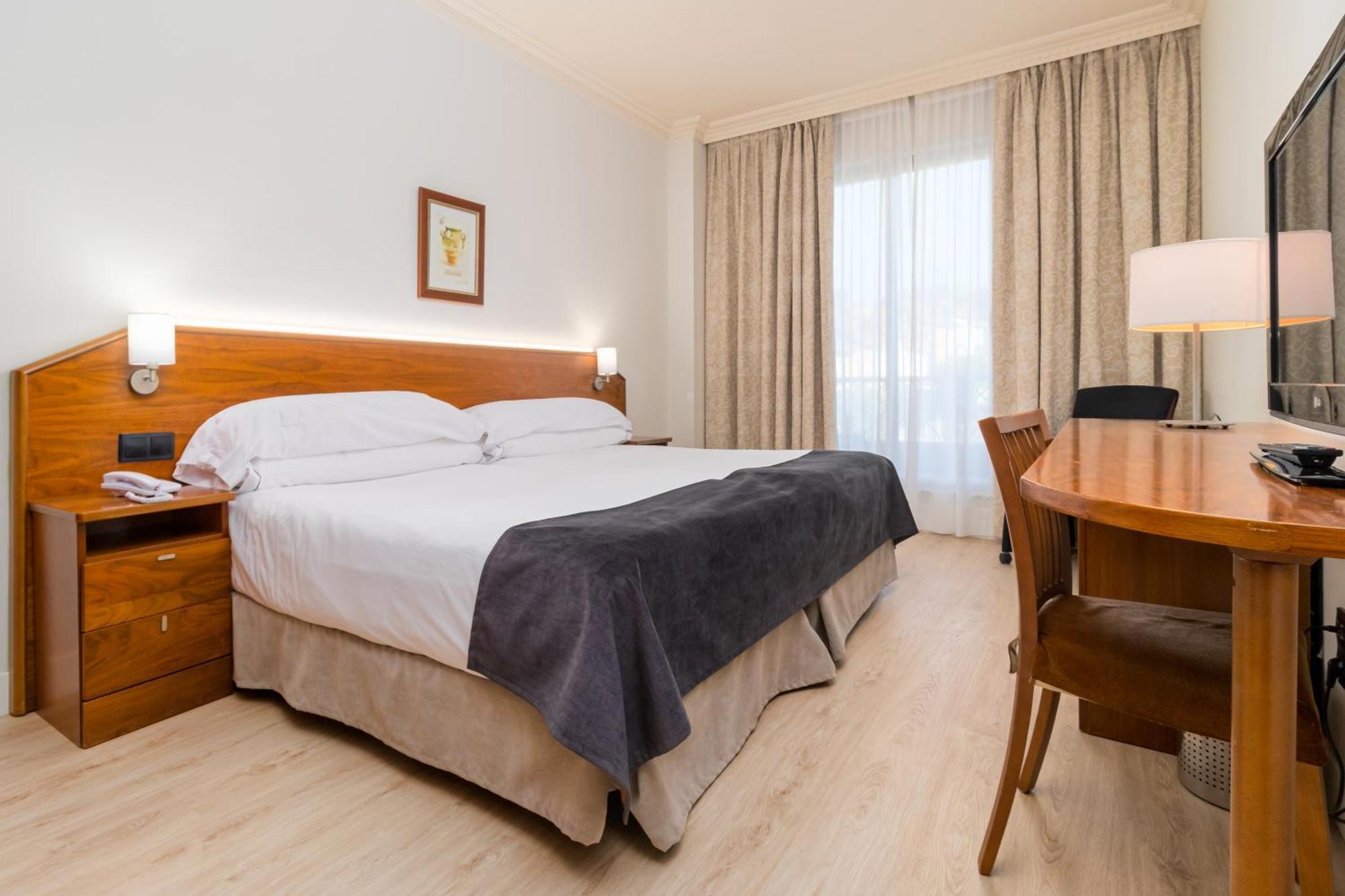Hotel Milagros Golf Mogro Exterior foto