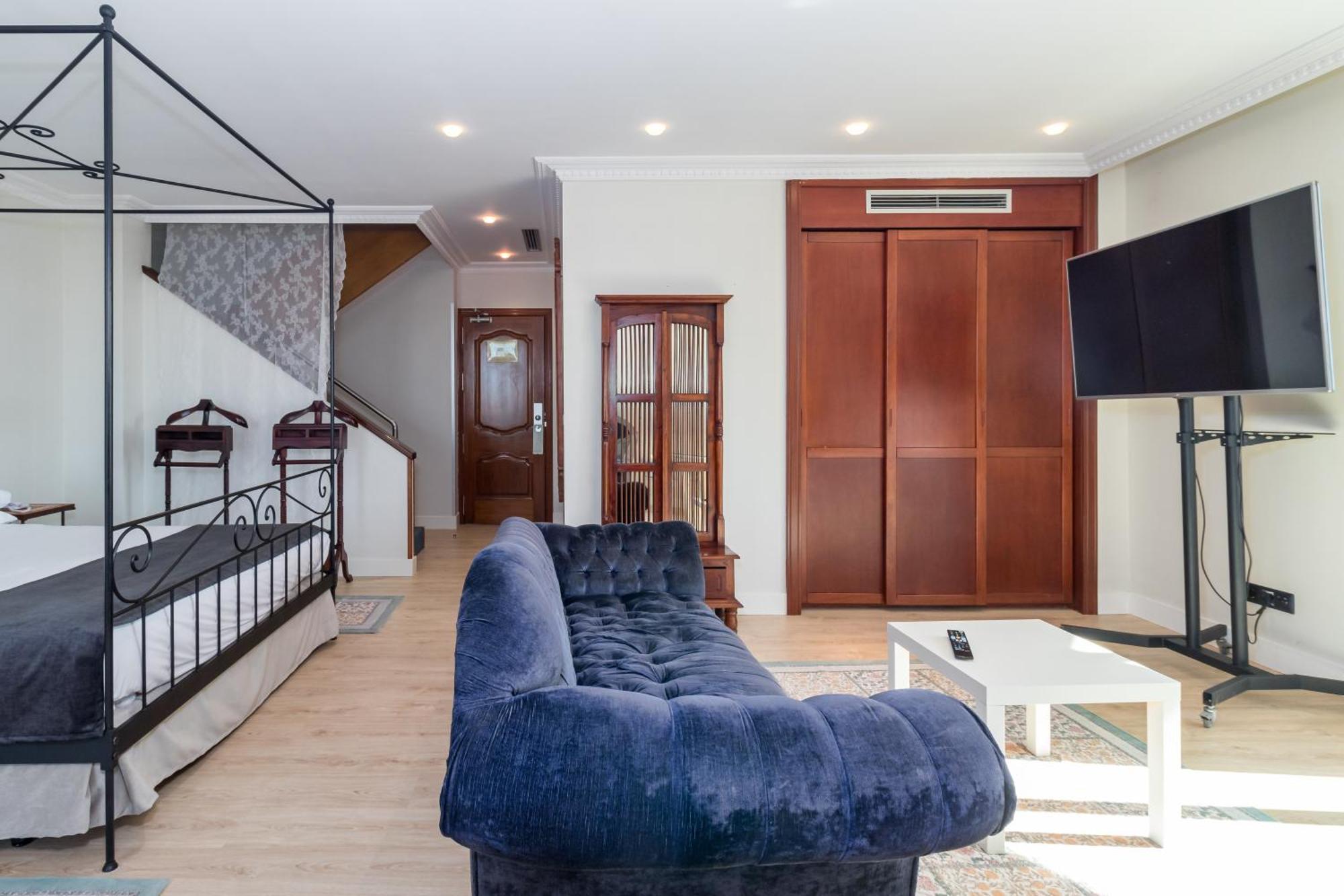 Hotel Milagros Golf Mogro Exterior foto